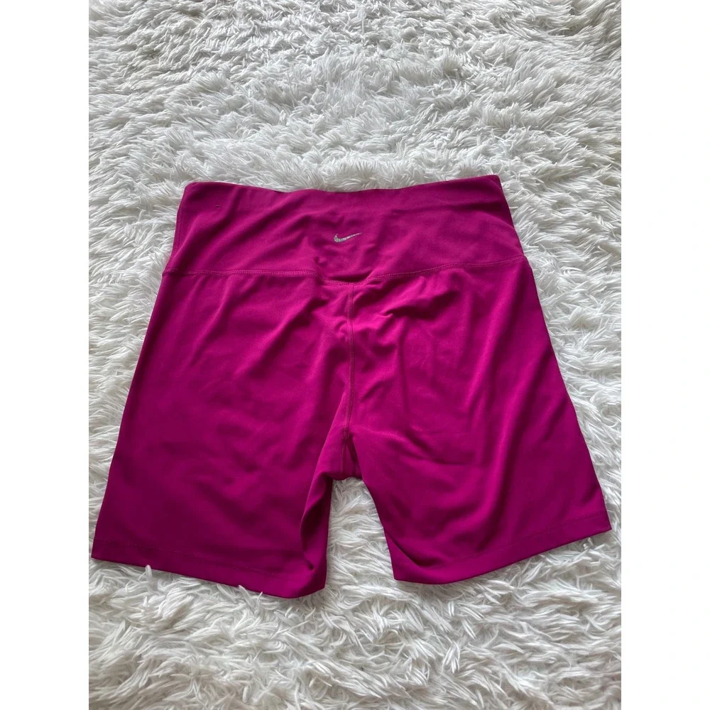 Nike Yoga Dri-FIT 7